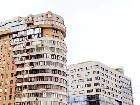комерційна за адресою Отакара Яроша вул., 22