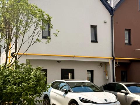 будинок за адресою с. Святопетрівське, Героїв Майдану