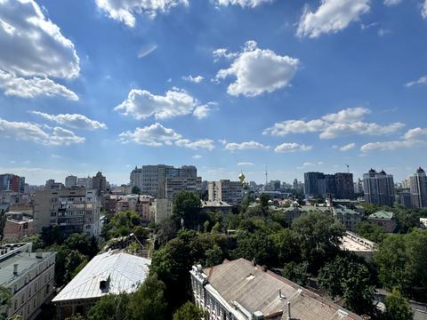 квартира по адресу Кудрявский спуск, 3-А