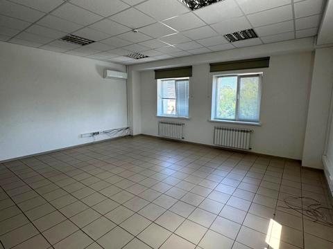 коммерческая по адресу Грушецька ул. (Полковника Шутова), 9а