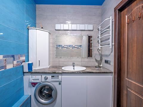 квартира за адресою Софії Русової вул., 7-А