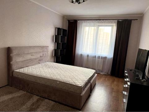 квартира за адресою Сергія Данченка вул., 1