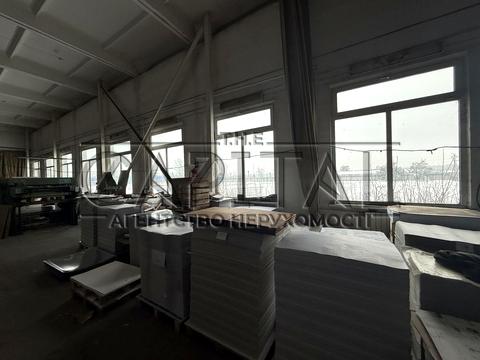 комерційна за адресою с. Старі Петрівці, Дубрівська, 7