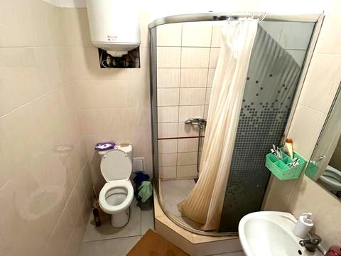 комната по адресу Керченская ул., 7/7