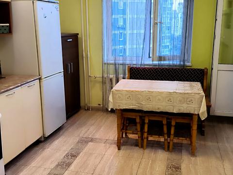квартира за адресою Драгоманова вул., 14-А