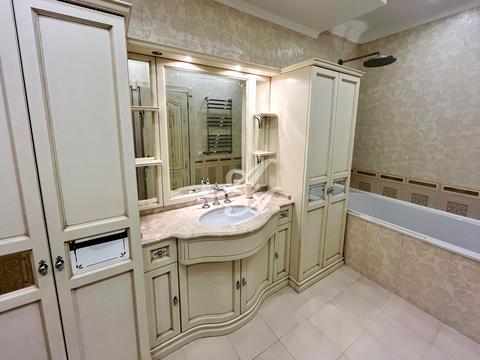 квартира по адресу Андрея Верхогляда ул. (Михайла Драгомирова), 7