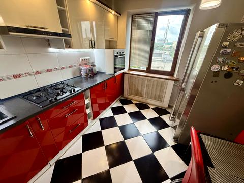 квартира по адресу Героев просп., 12