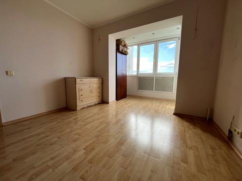квартира за адресою Феофіла Яновського вул., 1