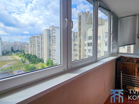 квартира за адресою Миколи Бажана просп., 30