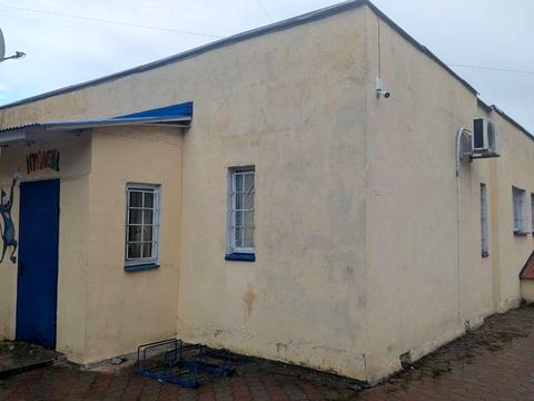 комерційна за адресою Полтавського полку, 4