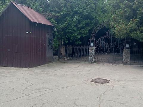 комерційна за адресою Миру пров., 3