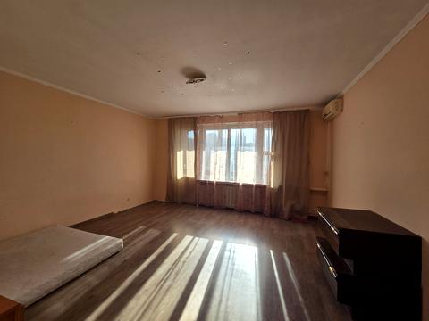 квартира за адресою Старонаводницька вул., 8-Б
