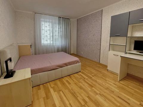квартира за адресою Миколаївська вул., 8