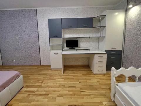 квартира за адресою Миколаївська вул., 8