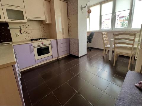 квартира за адресою Миколаївська вул., 8