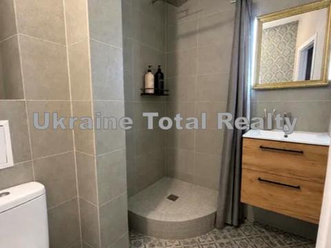 квартира за адресою Кирилівська вул. (Фрунзе), 172