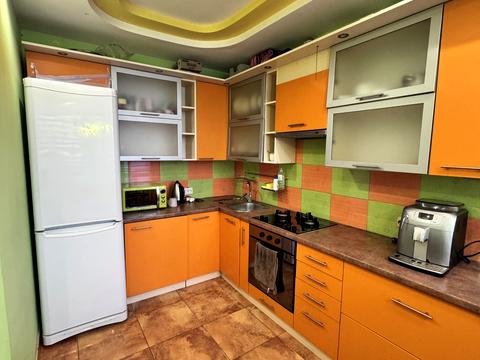 квартира за адресою Антіна Манастирського вул. (), 2а