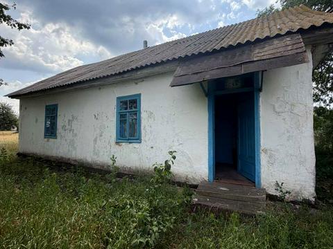 будинок за адресою Лугова