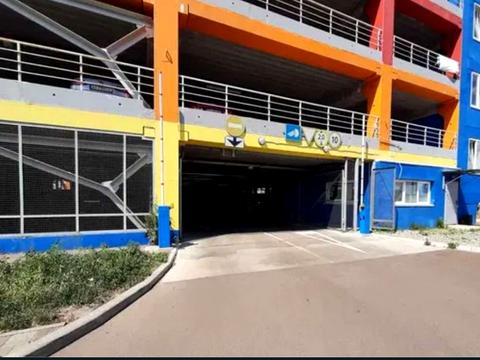 паркомісце за адресою Софії Русової вул., 9