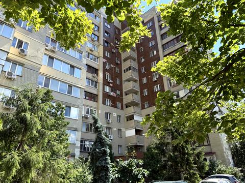 квартира за адресою Володимира Івасюка просп. (Героїв Сталінграду), 14-Б