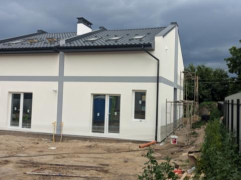 коммерческая по адресу Чорних Запорожців ул. (Горького), 32