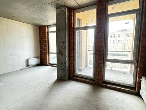 квартира за адресою Космонавтів просп., 49