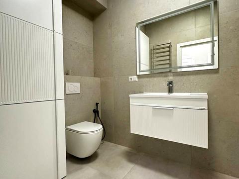 квартира за адресою Космонавтів просп., 49