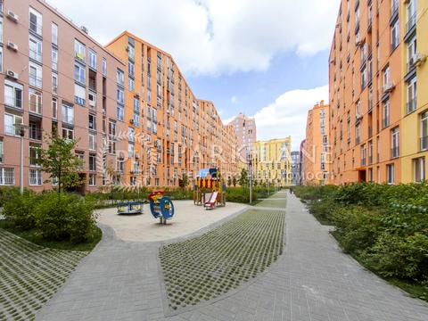 квартира за адресою Київ, Регенераторна вул., 4 к16