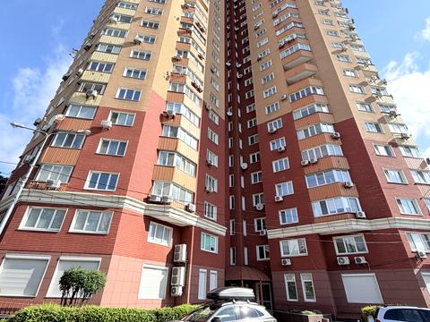 квартира по адресу Героїв Оборони ул., 10-А
