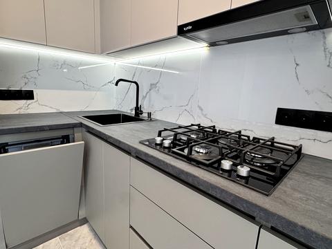 будинок за адресою Ярослава Стецька вул., 82