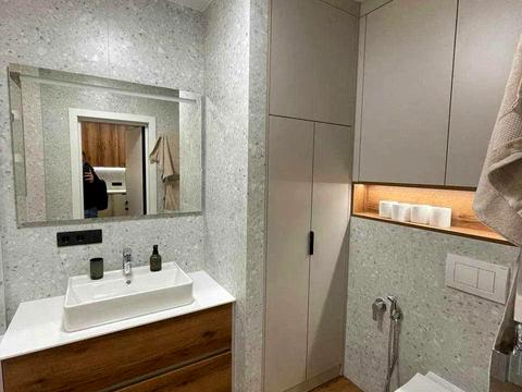 квартира за адресою Угорська вул., 12