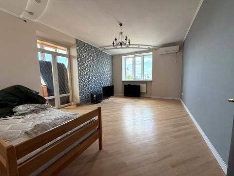 квартира за адресою Степана Бандери вул., 10в
