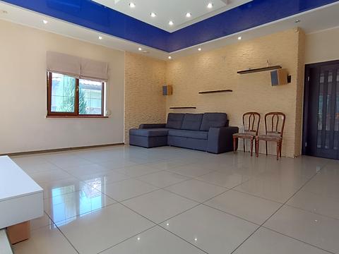 будинок за адресою Петра Калнишевського просп. (Косіора), 2