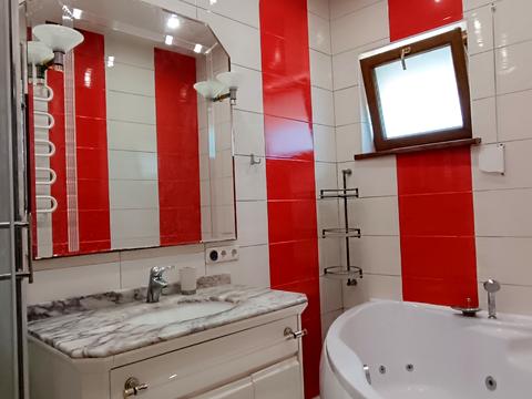 будинок за адресою Петра Калнишевського просп. (Косіора), 2
