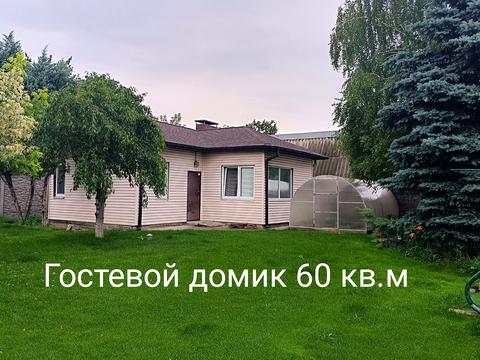 будинок за адресою Петра Калнишевського просп. (Косіора), 2