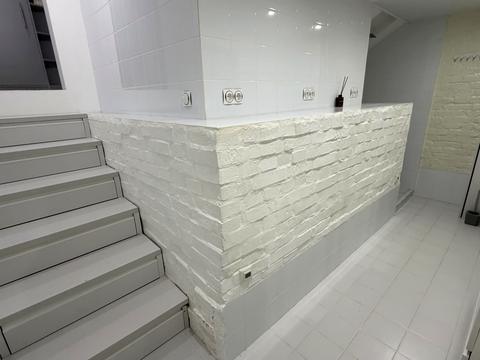комерційна за адресою Стрітенська вул., 4/13