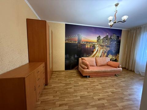 квартира за адресою Академіка Сахарова вул., 40/1