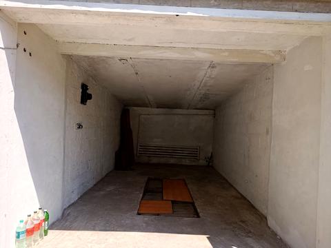 паркомісце за адресою Дмитра Яворницького просп. (Карла Маркса), 55