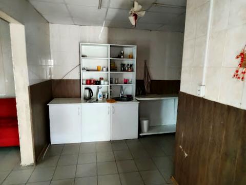 комерційна за адресою Кургузова вул., 1а к2
