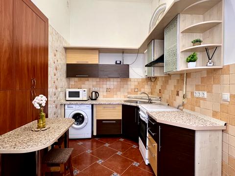 квартира по адресу Театральная ул., 7