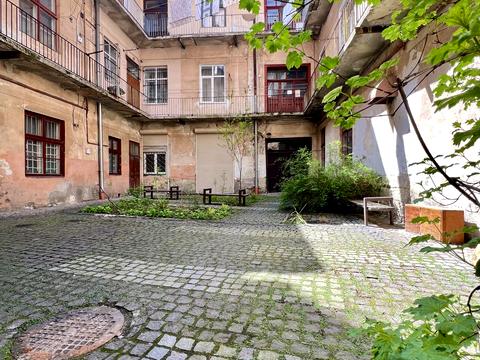 квартира по адресу Театральная ул., 7