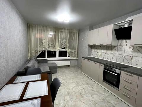 квартира за адресою Михайла Максимовича вул. (Онуфрія Трутенка), 32-Б