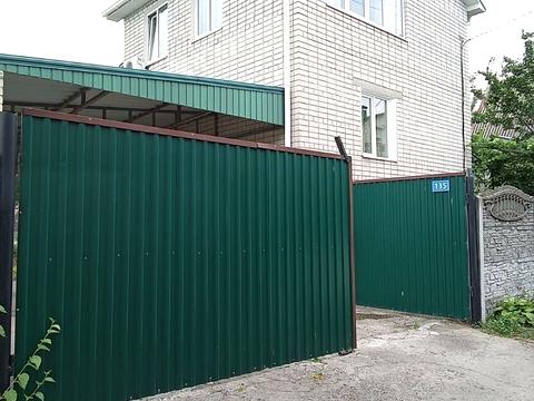1869893275897734