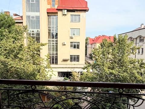комерційна за адресою Івано-Франківськ, Михайла Грушевського вул., 37