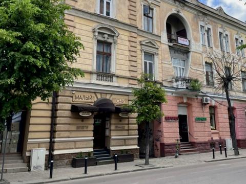 комерційна за адресою Івано-Франківськ, Михайла Грушевського вул., 37
