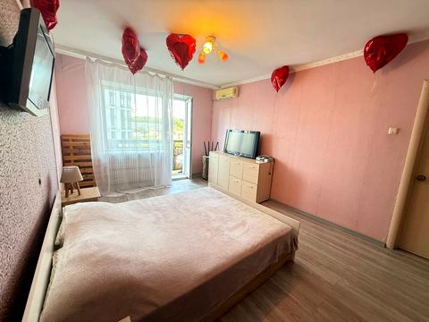 квартира за адресою Героїв просп., 4