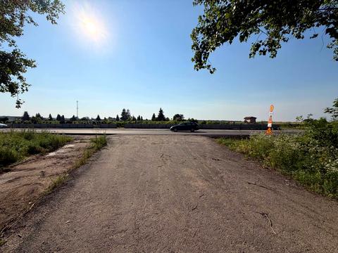 ділянка за адресою Центральна