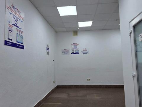 комерційна за адресою Івана Миколайчука вул., 8