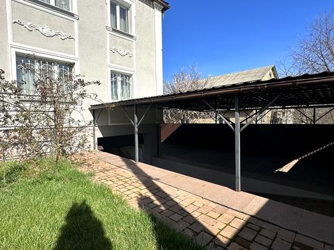 будинок за адресою Лесі Українки вул.