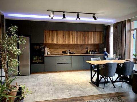 квартира за адресою Регенераторна вул., 4 к8